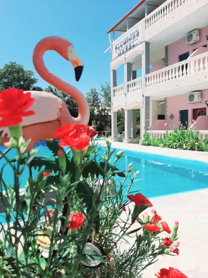 Flamingo Apartments Moraitika Corfu Eksteriør billede