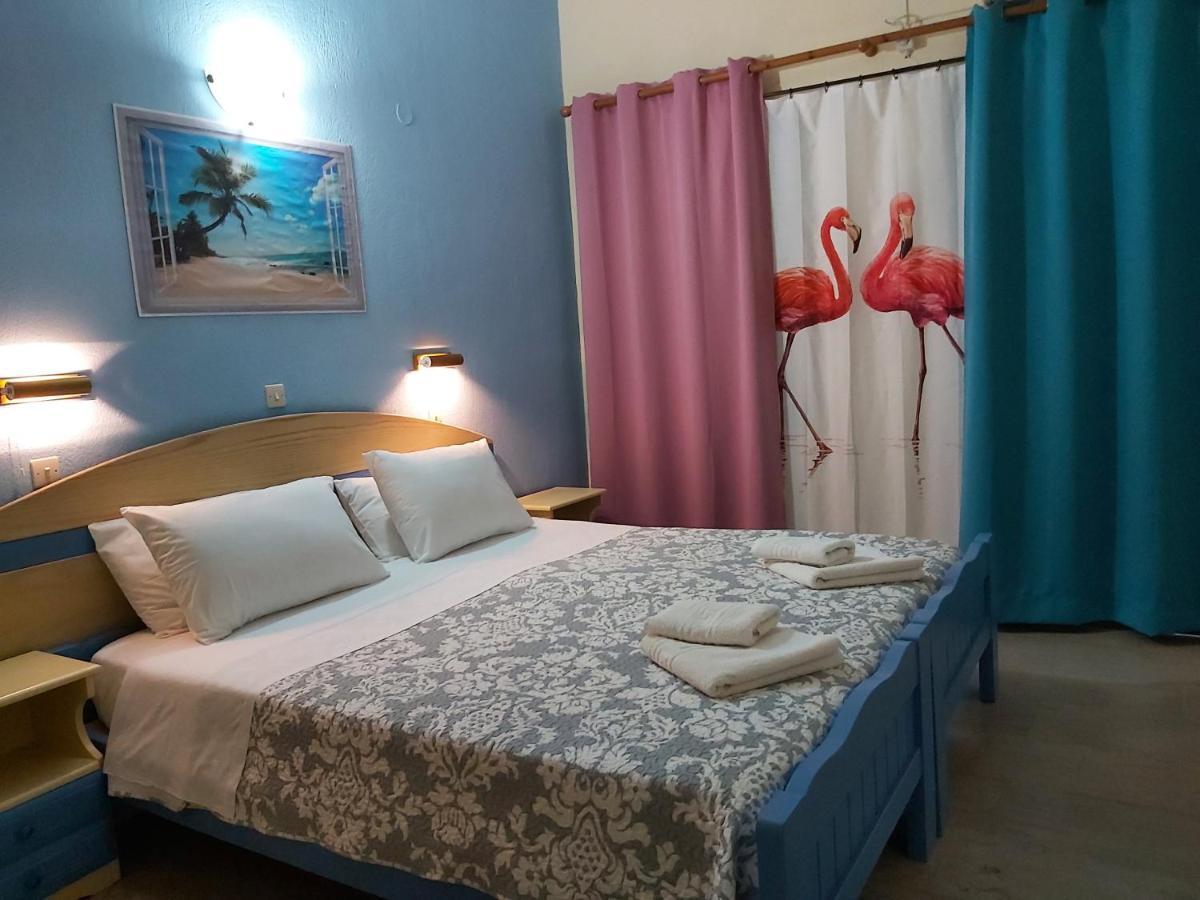 Flamingo Apartments Moraitika Corfu Eksteriør billede